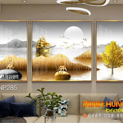 Tranh phong cảnh và con thuyền vàng TNP285