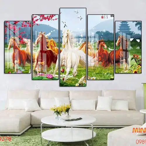 Tranh ngựa chạy trên đồng cỏ xanh MD270