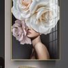 Tranh cô gái đội hoa hồng trắng HD9528