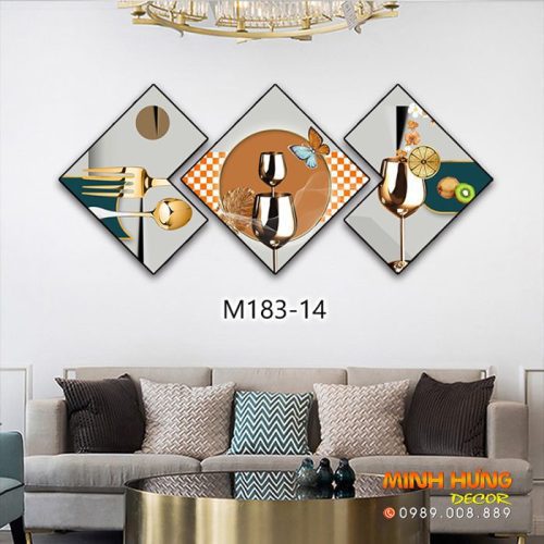 M18314 Tranh Cặp Ly Pha Lê Óng Ánh