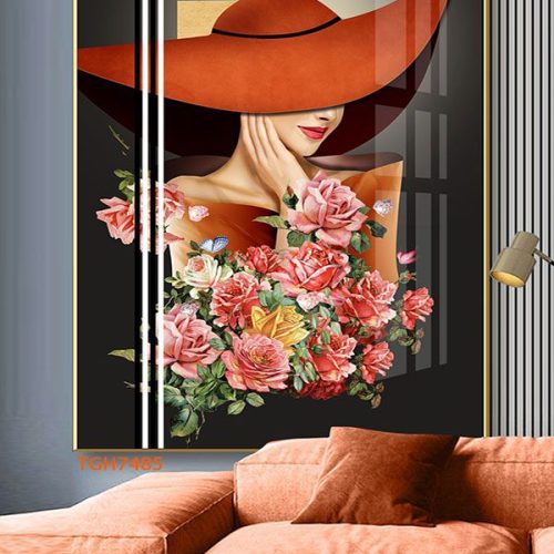 TGH7485 Tranh Decor Cô Gái Mang Mũ Hiện Đại