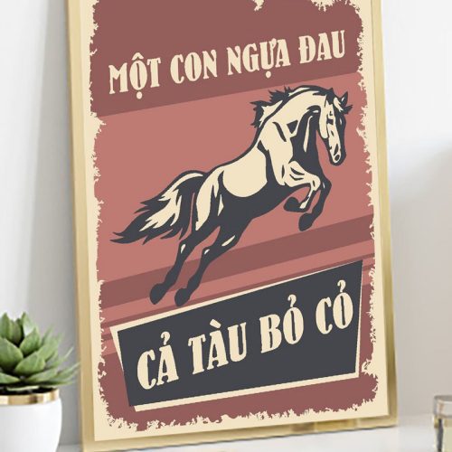Một con ngựa đau cả tàu bỏ cỏ TDL465
