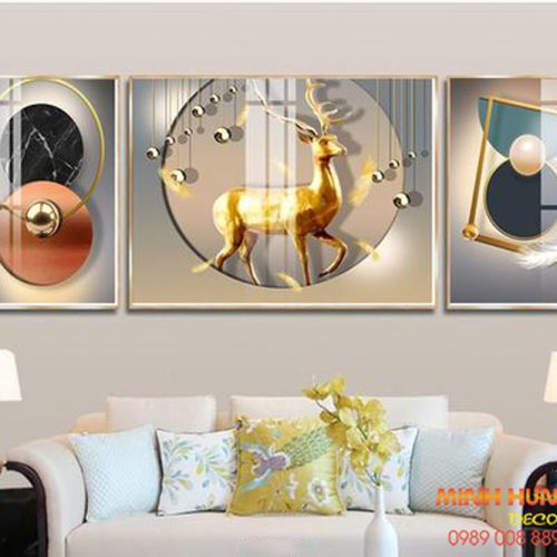 Tranh tráng gương hươu bước đi TGH8663