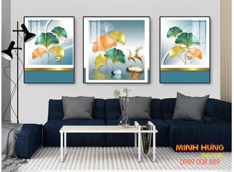 Tranh tráng gương hươu vàng và lá rẻ quạt TGH8778
