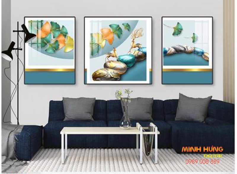 Tranh tráng gương hươu vàng trên tảng đá TGH8776