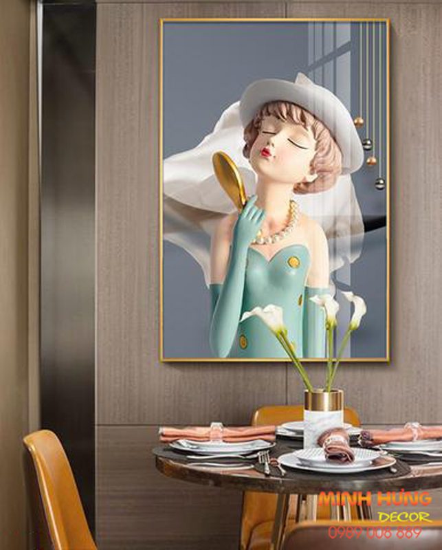 Tranh Cô Gái Mũ Trắng Nhẹ Nhàng TGH9058