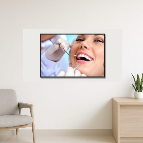 Mockup Khoảnh khắc chăm sóc và kiểm tra sức khỏe răng miệng